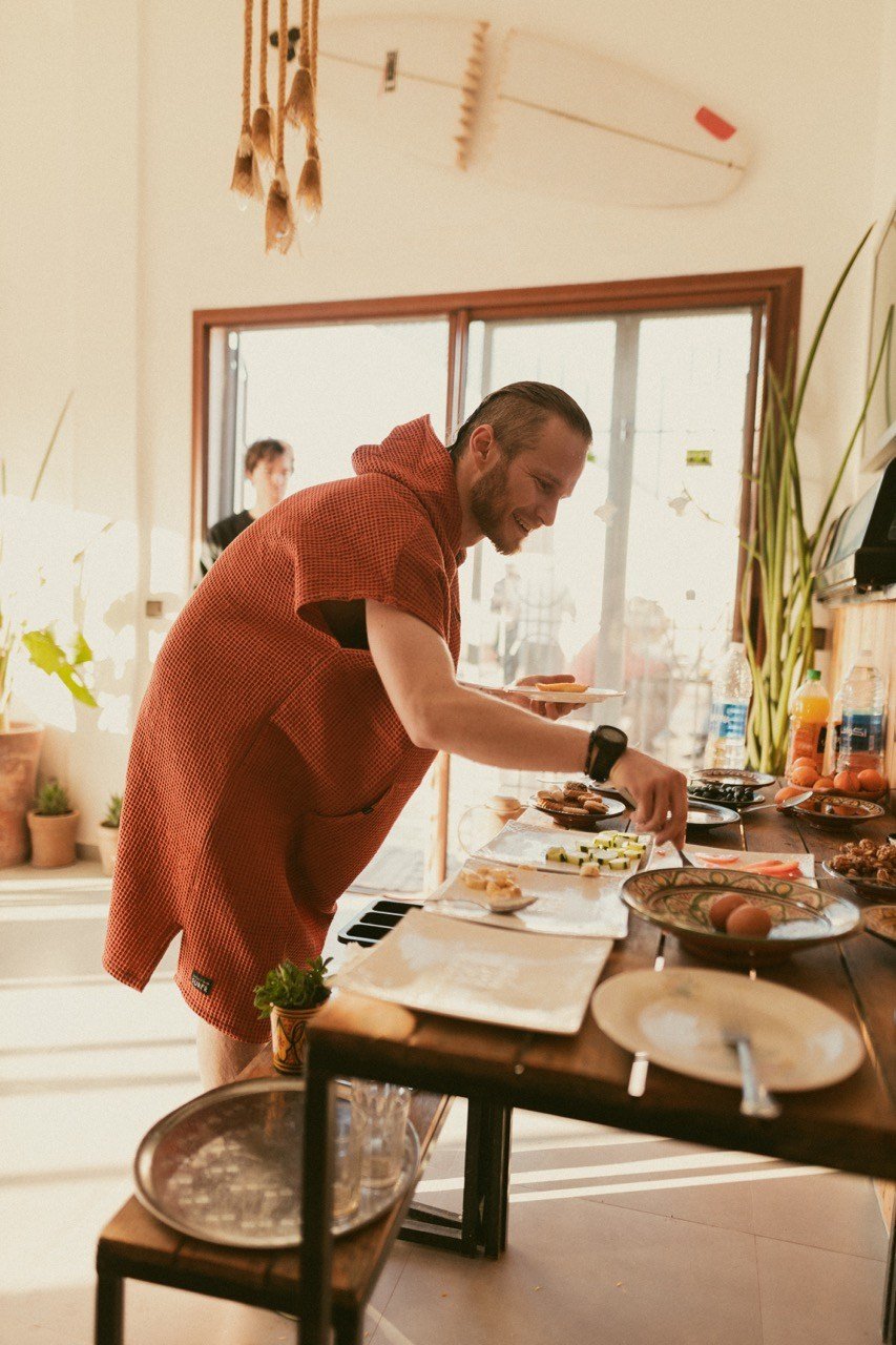 Travel and lifestyle fotografka. Dana Lišková — Empatická fotografka | Introspektivní umělkyně | Neurodivergentní koučka| Zakladatelka Artepy.cz