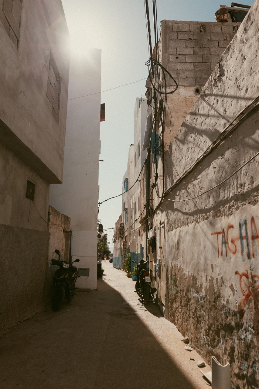 Travel and lifestyle fotografka. Dana Lišková — Empatická fotografka | Introspektivní umělkyně | Neurodivergentní koučka| Zakladatelka Artepy.cz