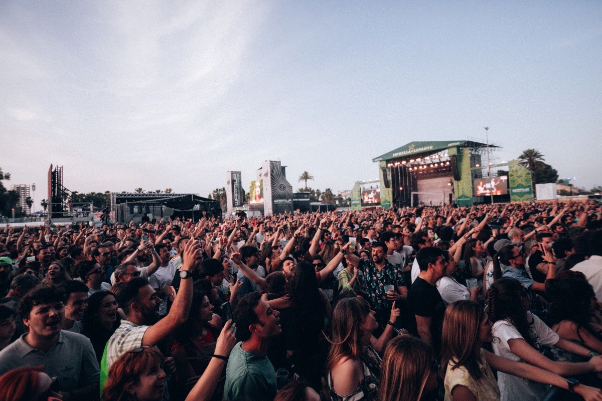 WARM UP Festival 2026 — главный весенний open air в Мурсии | FOTKAI
