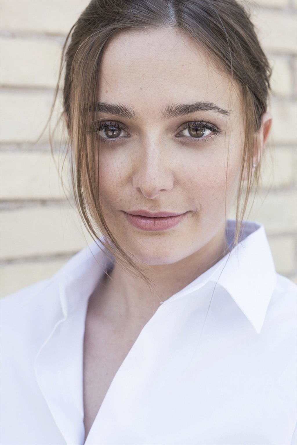 Valeria. Candler Creative