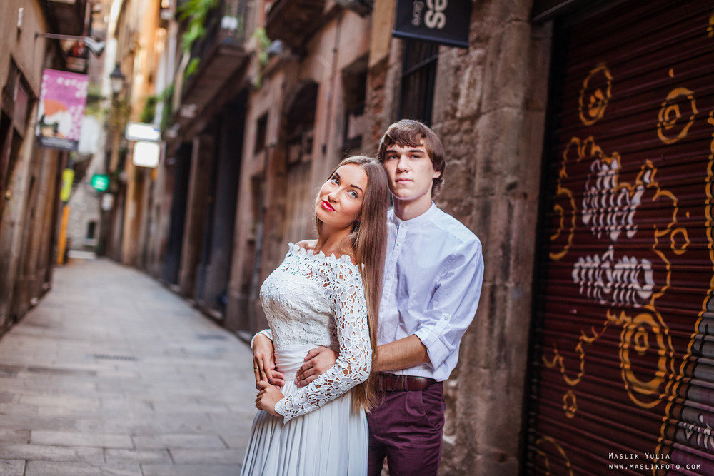 Stylowa sesja ślubna - Barcelona. Fotograf w Barcelonie Hiszpanii Maslik Yulia