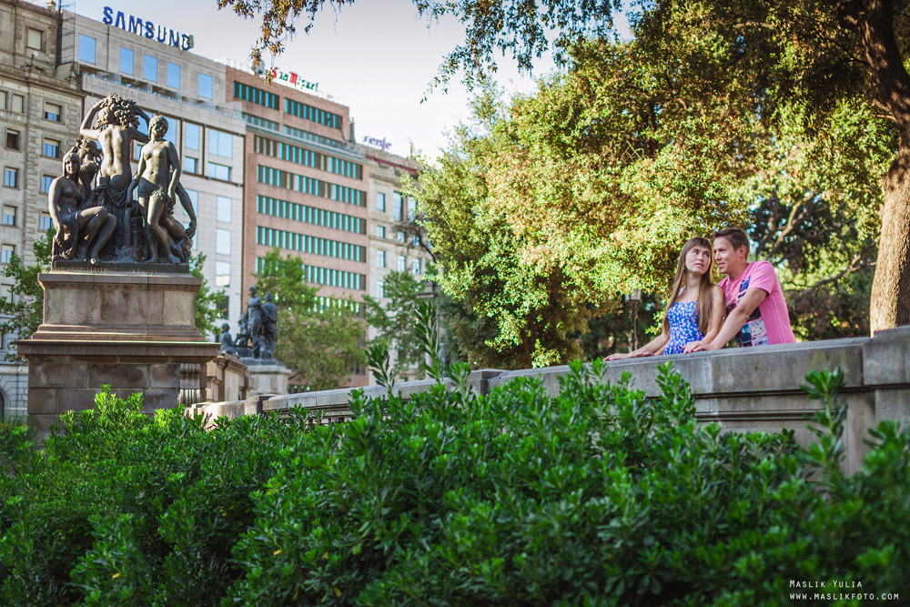 Barcelona morning walk. Photographer in Barcelona Spain Maslik Yulia
