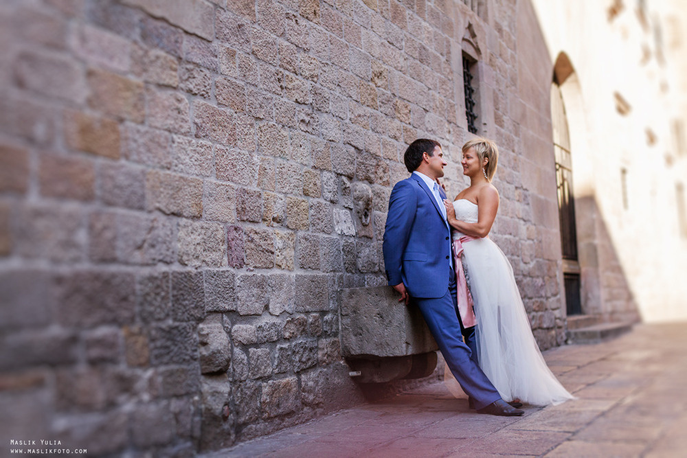 Unique photo shoot in Barcelona. Photographer in Barcelona Spain Maslik Yulia