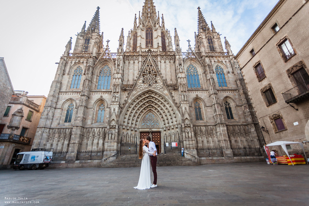 Stylowa sesja ślubna - Barcelona. Fotograf w Barcelonie Hiszpanii Maslik Yulia