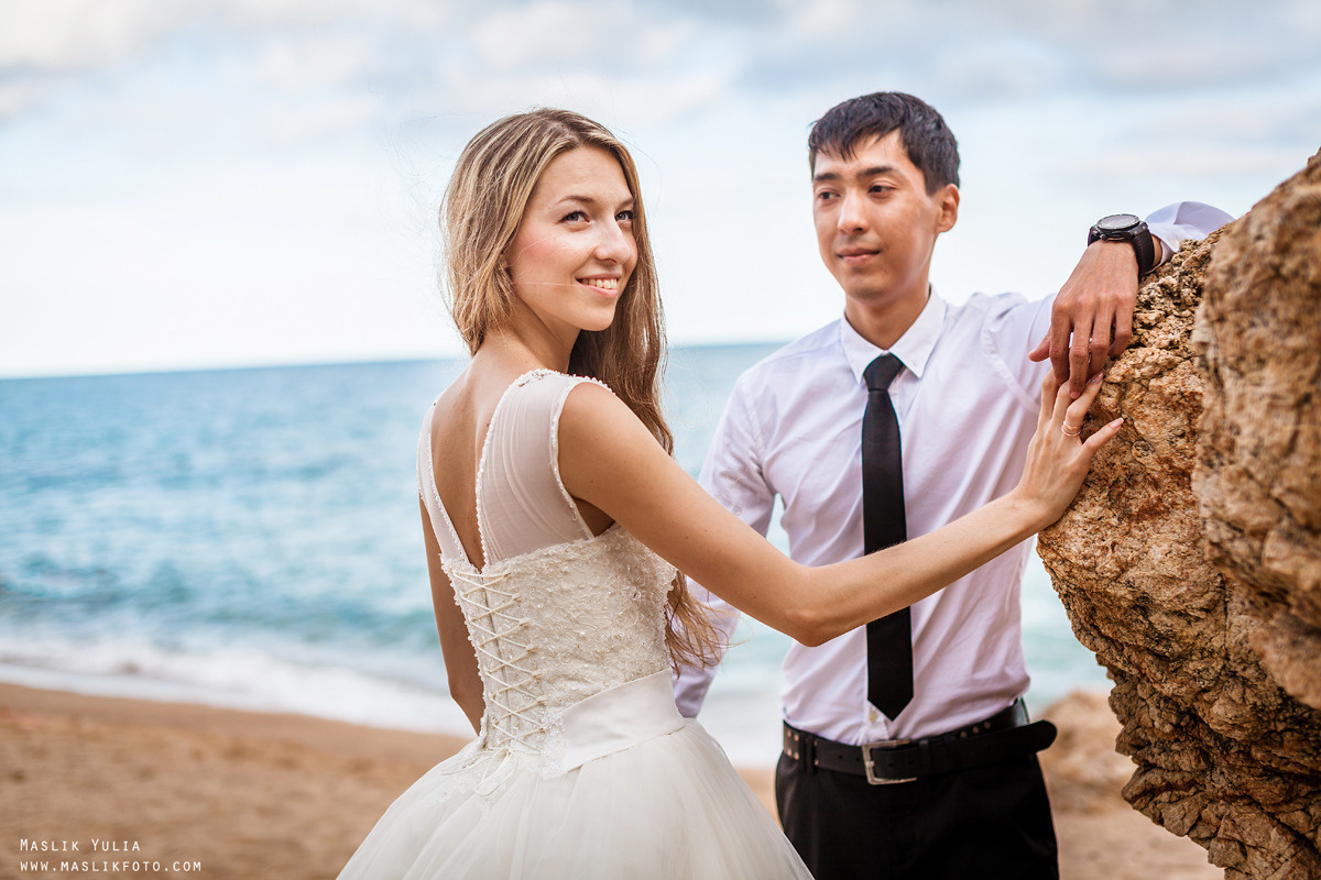 Wedding photo session on the Costa Brava, Spain. Photographer in Barcelona Spain Maslik Yulia