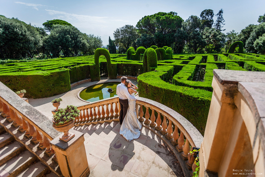 Sesión de fotos de boda en Barcelona en el Parque Laberinto. Fotógrafo en Barcelona  Maslik Yulia