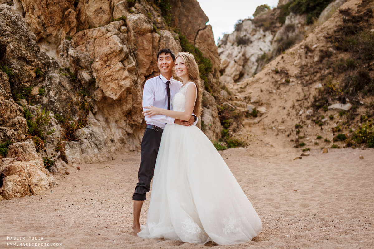 Wedding photo session on the Costa Brava, Spain. Photographer in Barcelona Spain Maslik Yulia