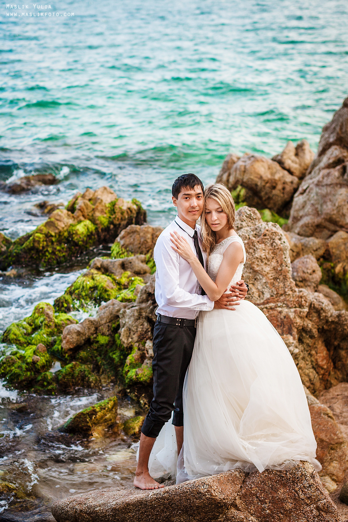 Wedding photo session on the Costa Brava, Spain. Photographer in Barcelona Spain Maslik Yulia