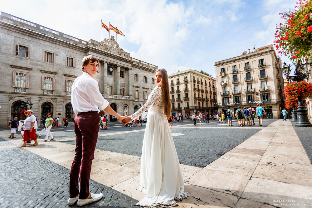 Stylowa sesja ślubna - Barcelona. Fotograf w Barcelonie Hiszpanii Maslik Yulia