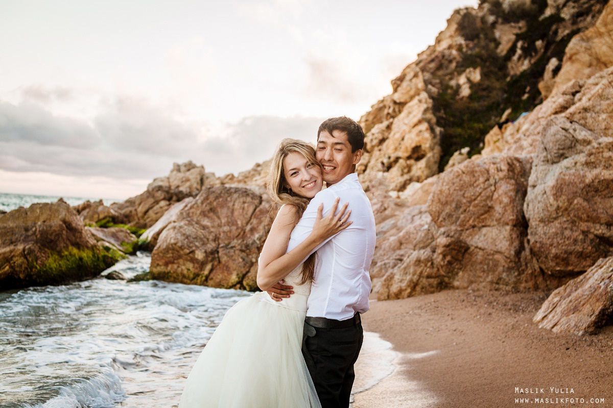 Wedding photo session on the Costa Brava, Spain. Photographer in Barcelona Spain Maslik Yulia