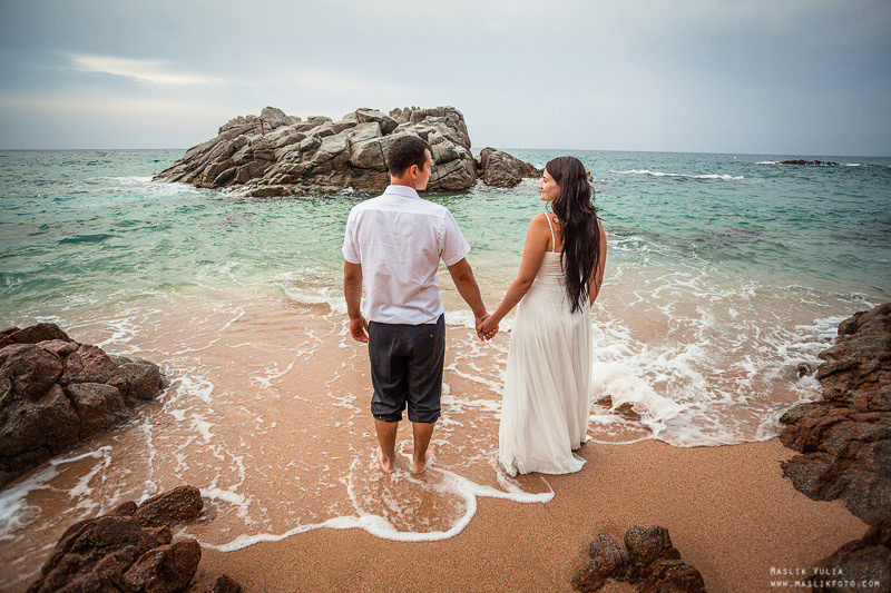 Sesión de fotos de boda en el Parque Laberinto de Barcelona. Fotógrafo en Barcelona  Maslik Yulia