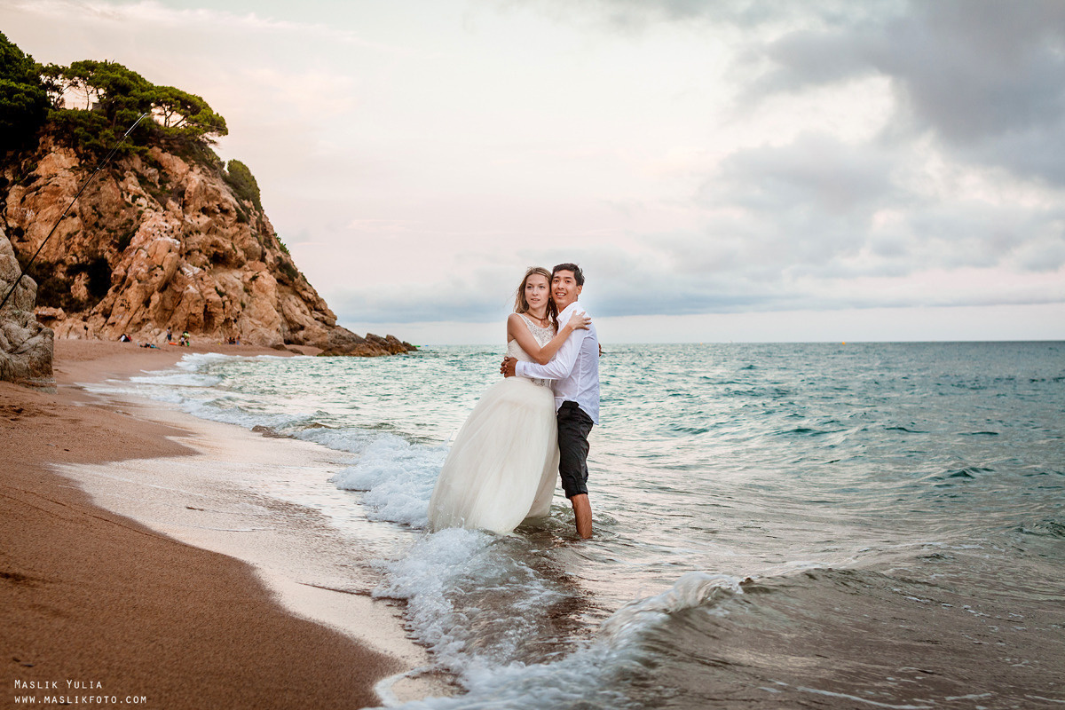 Wedding photo session on the Costa Brava, Spain. Photographer in Barcelona Spain Maslik Yulia