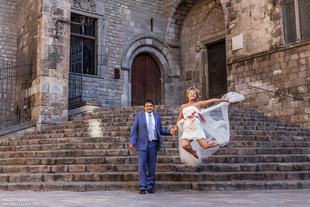 Unique photo shoot in Barcelona. Photographer in Barcelona Spain Maslik Yulia