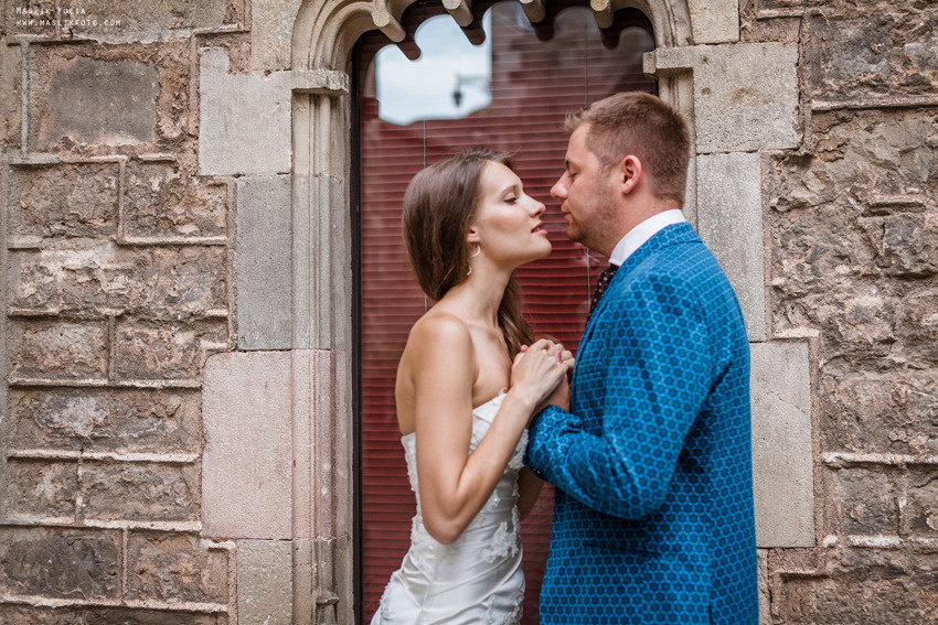 Sesión de fotos de boda en Barcelona en el Parque Laberinto. Fotógrafo en Barcelona  Maslik Yulia