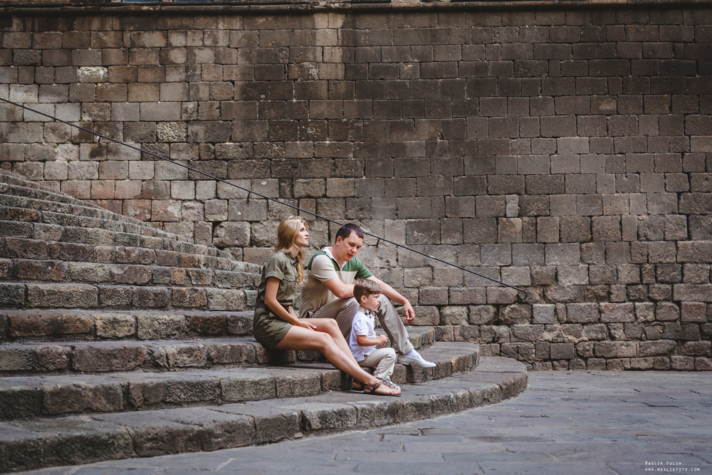 Sesión de fotos de aventura en Barcelona. Fotógrafo en Barcelona  Maslik Yulia