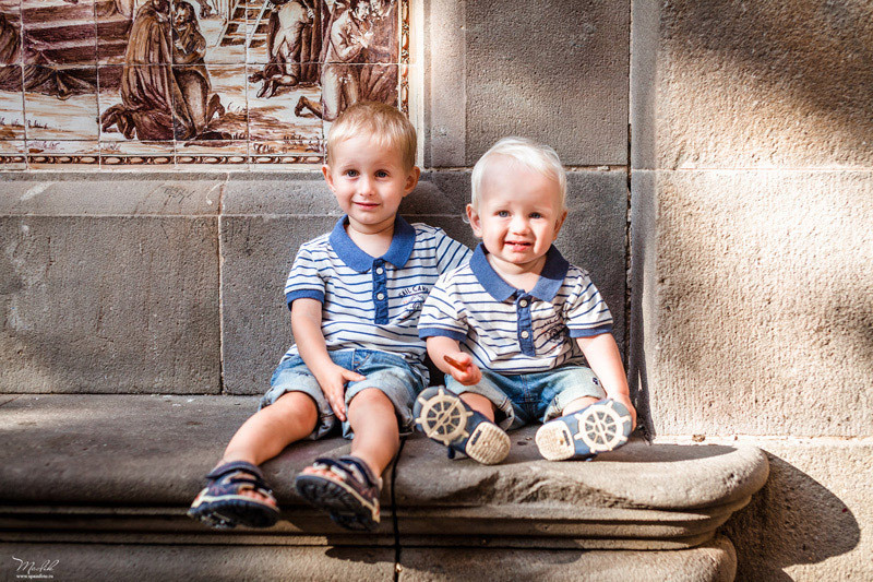 Sesión de fotos familiares en Barcelona. Fotógrafo en Barcelona  Maslik Yulia