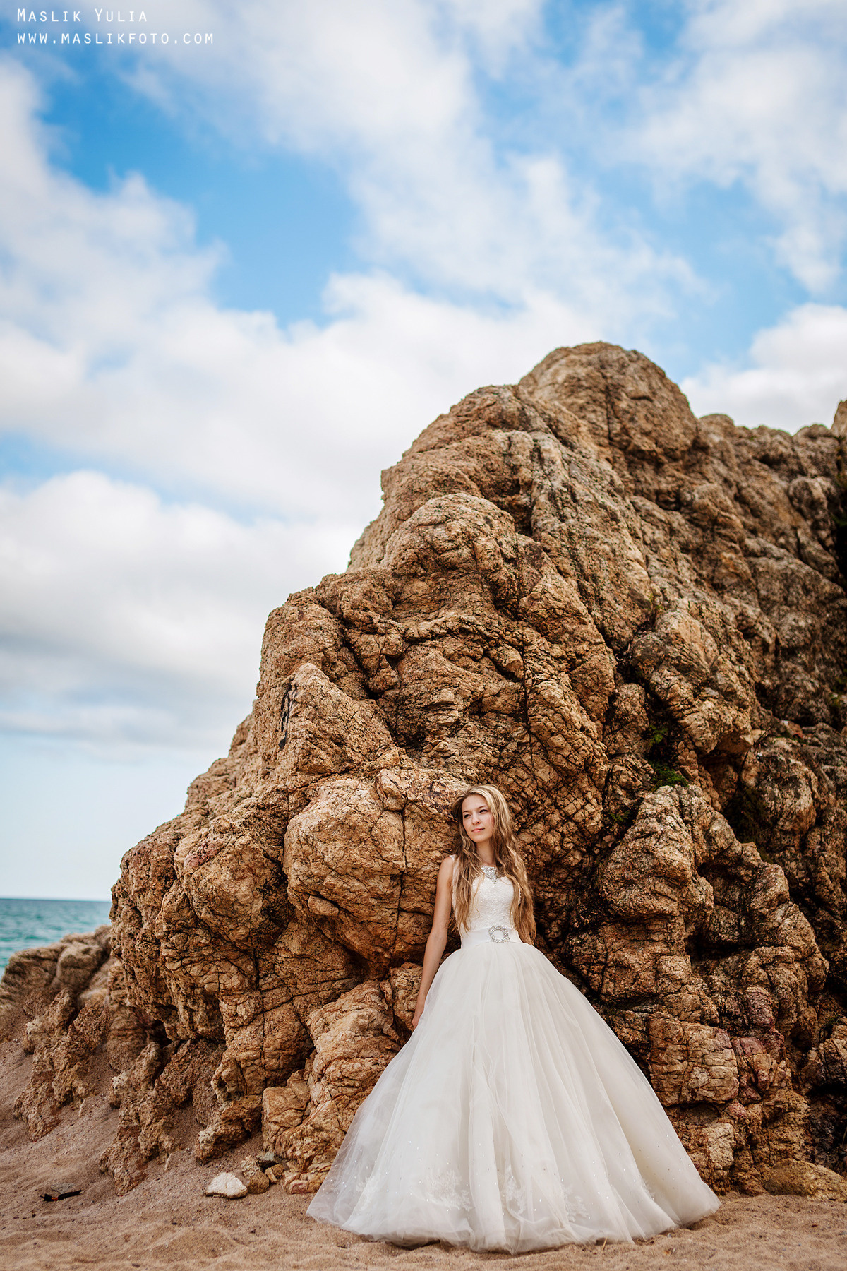 Wedding photo session on the Costa Brava, Spain. Photographer in Barcelona Spain Maslik Yulia