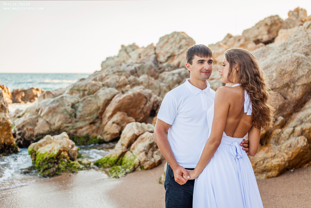 Namiętna sesja zdjęciowa na Costa Brava. Fotograf w Barcelonie Hiszpanii Maslik Yulia