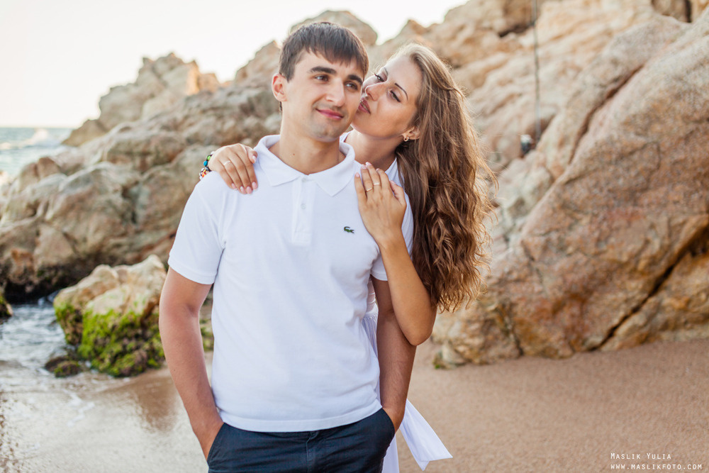 Namiętna sesja zdjęciowa na Costa Brava. Fotograf w Barcelonie Hiszpanii Maslik Yulia