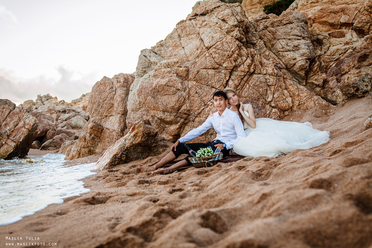 Wedding photo session on the Costa Brava, Spain. Photographer in Barcelona Spain Maslik Yulia