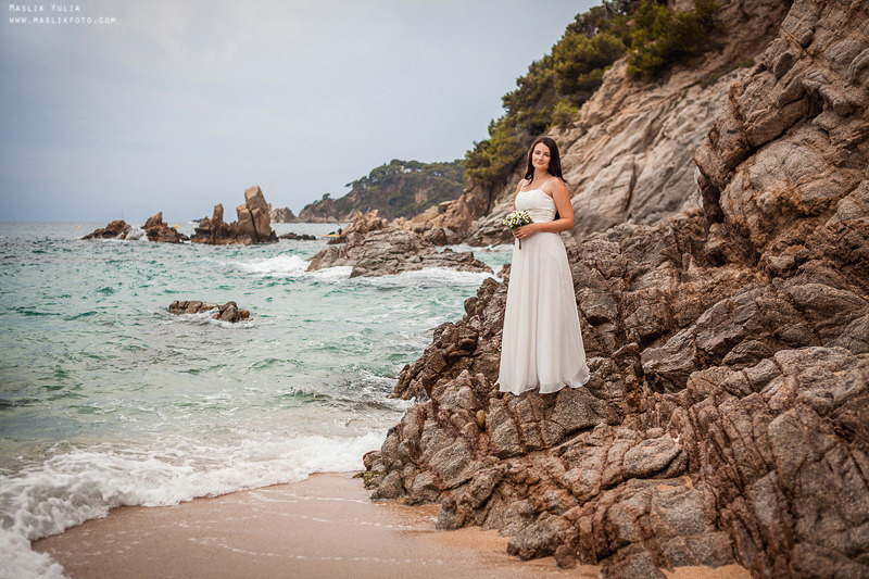 Sesión de fotos de boda en el Parque Laberinto de Barcelona. Fotógrafo en Barcelona  Maslik Yulia