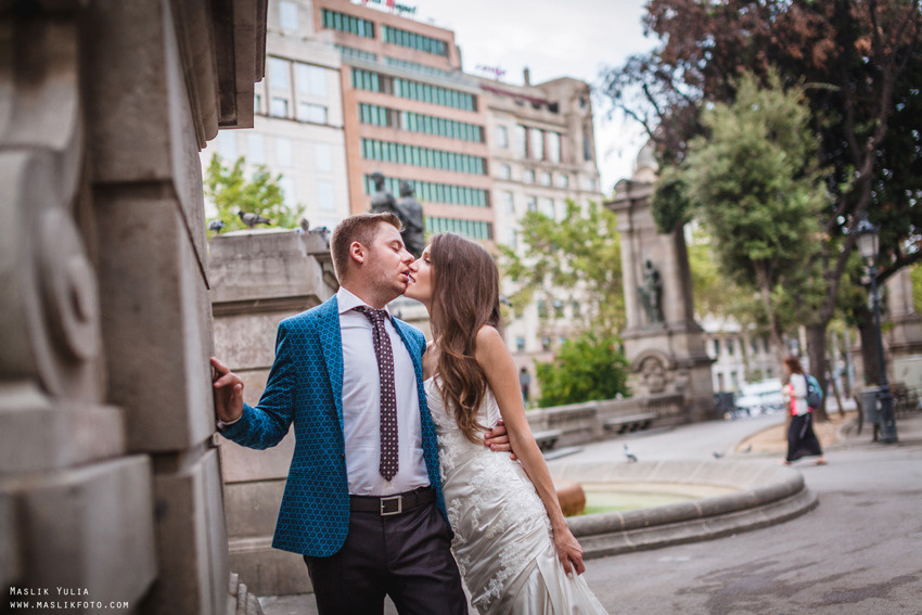 Sesión de fotos de boda en Barcelona en el Parque Laberinto. Fotógrafo en Barcelona  Maslik Yulia