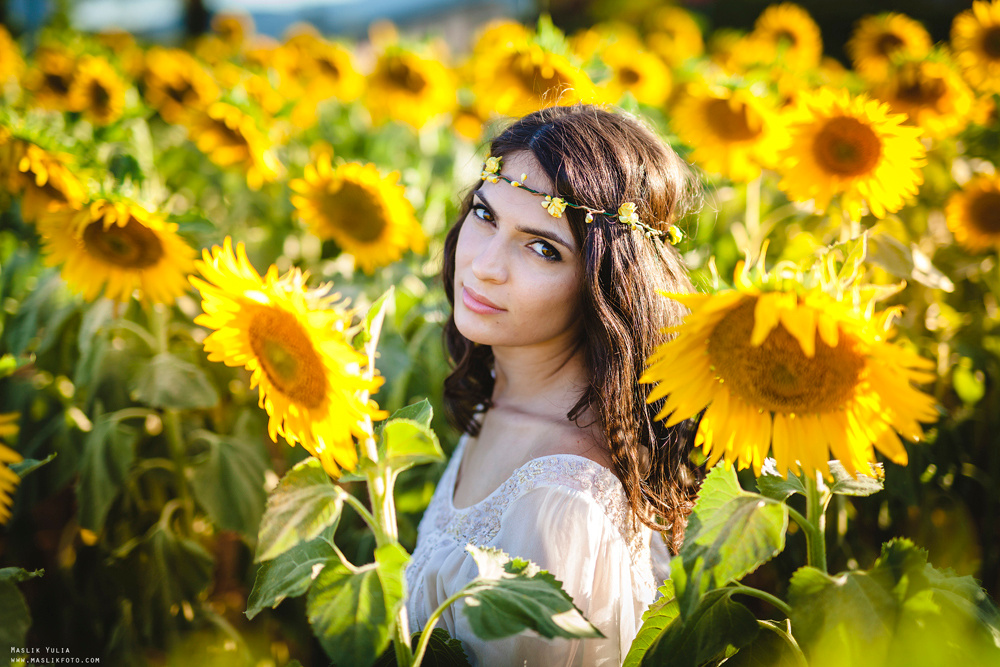 Photosession in the fabulous Besalu. Photographer in Barcelona Spain Maslik Yulia