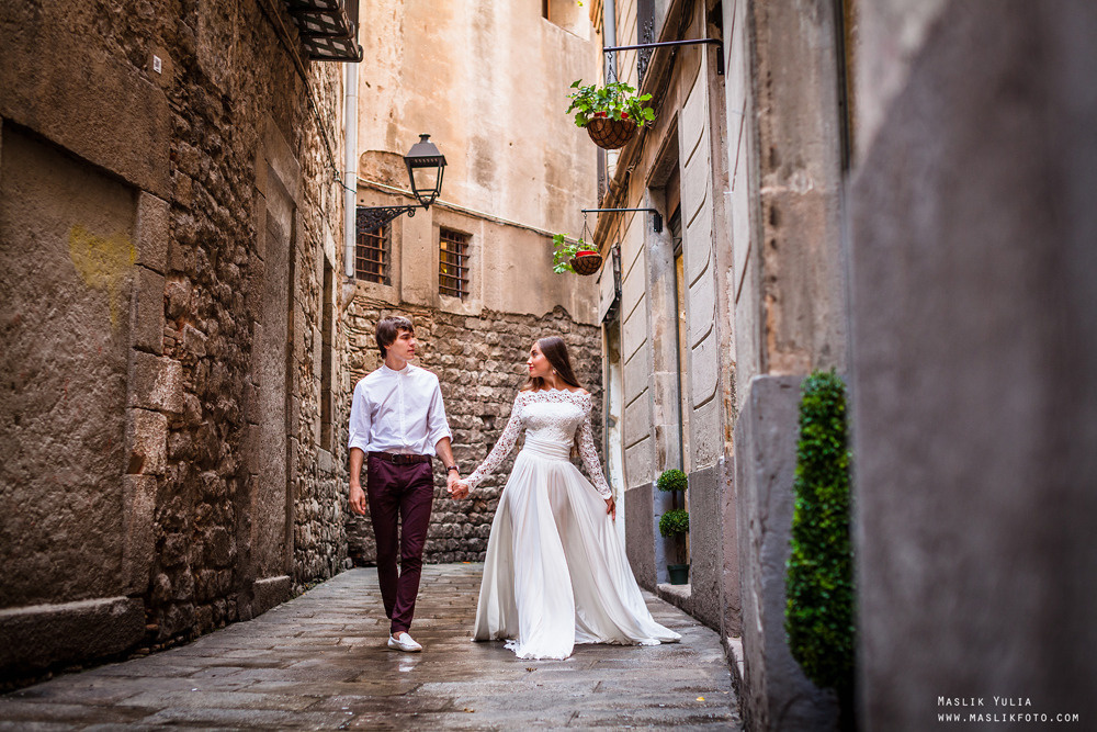 Stylowa sesja ślubna - Barcelona. Fotograf w Barcelonie Hiszpanii Maslik Yulia