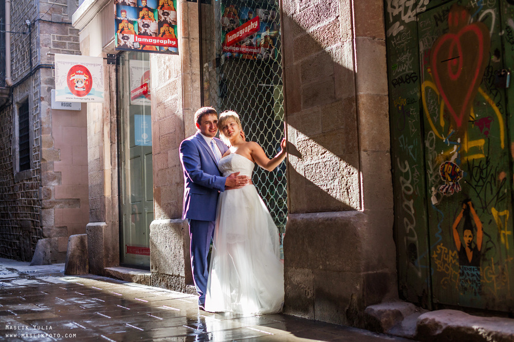 Unique photo shoot in Barcelona. Photographer in Barcelona Spain Maslik Yulia