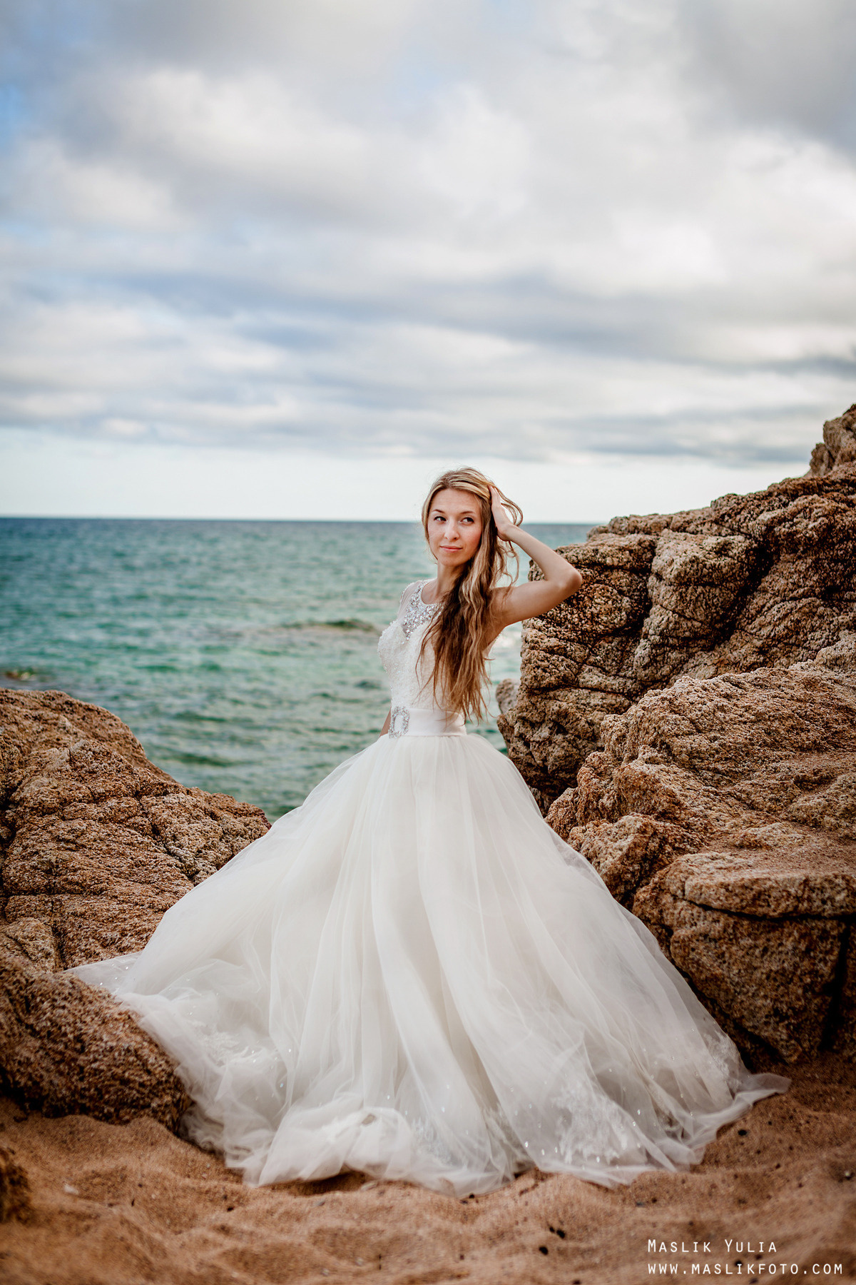 Wedding photo session on the Costa Brava, Spain. Photographer in Barcelona Spain Maslik Yulia