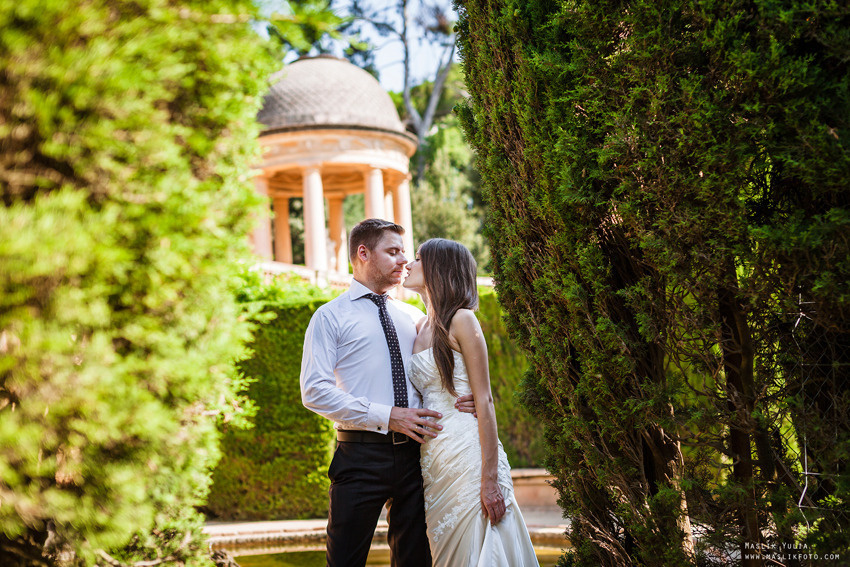 Sesión de fotos de boda en Barcelona en el Parque Laberinto. Fotógrafo en Barcelona  Maslik Yulia