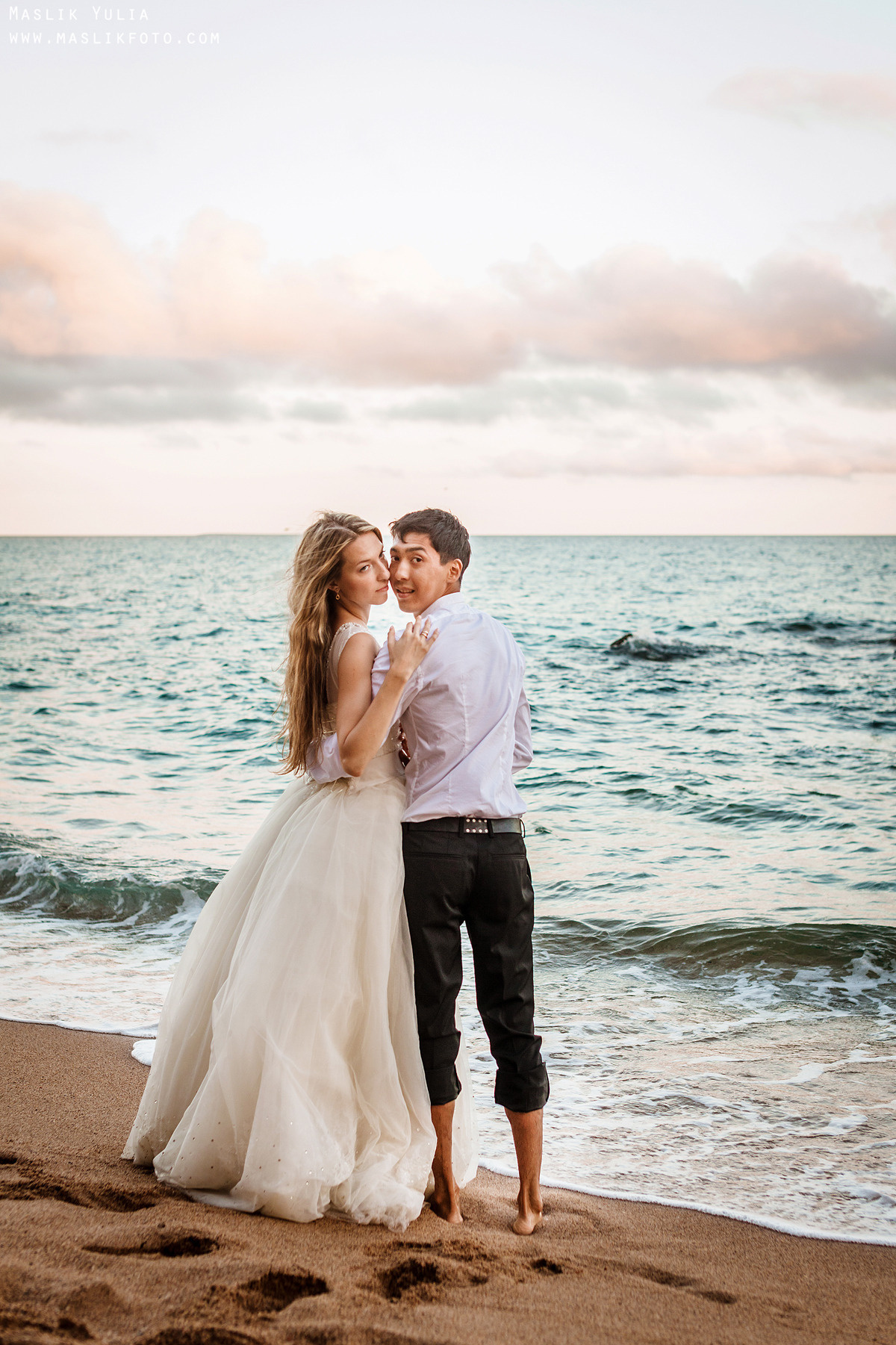 Wedding photo session on the Costa Brava, Spain. Photographer in Barcelona Spain Maslik Yulia