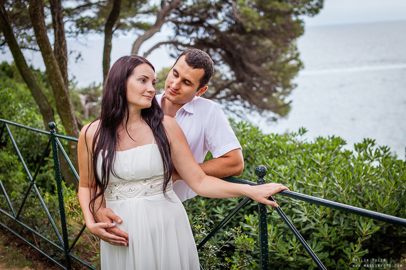 Sesión de fotos de boda en el Parque Laberinto de Barcelona. Fotógrafo en Barcelona  Maslik Yulia