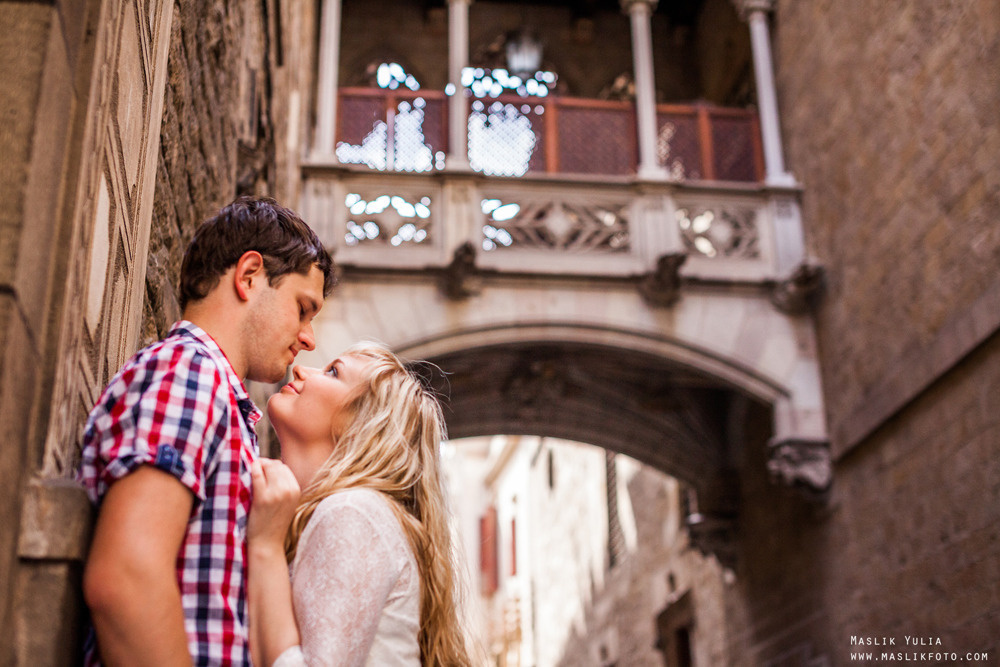 Romántica sesión de fotos en Barcelona. Fotógrafo en Barcelona  Maslik Yulia