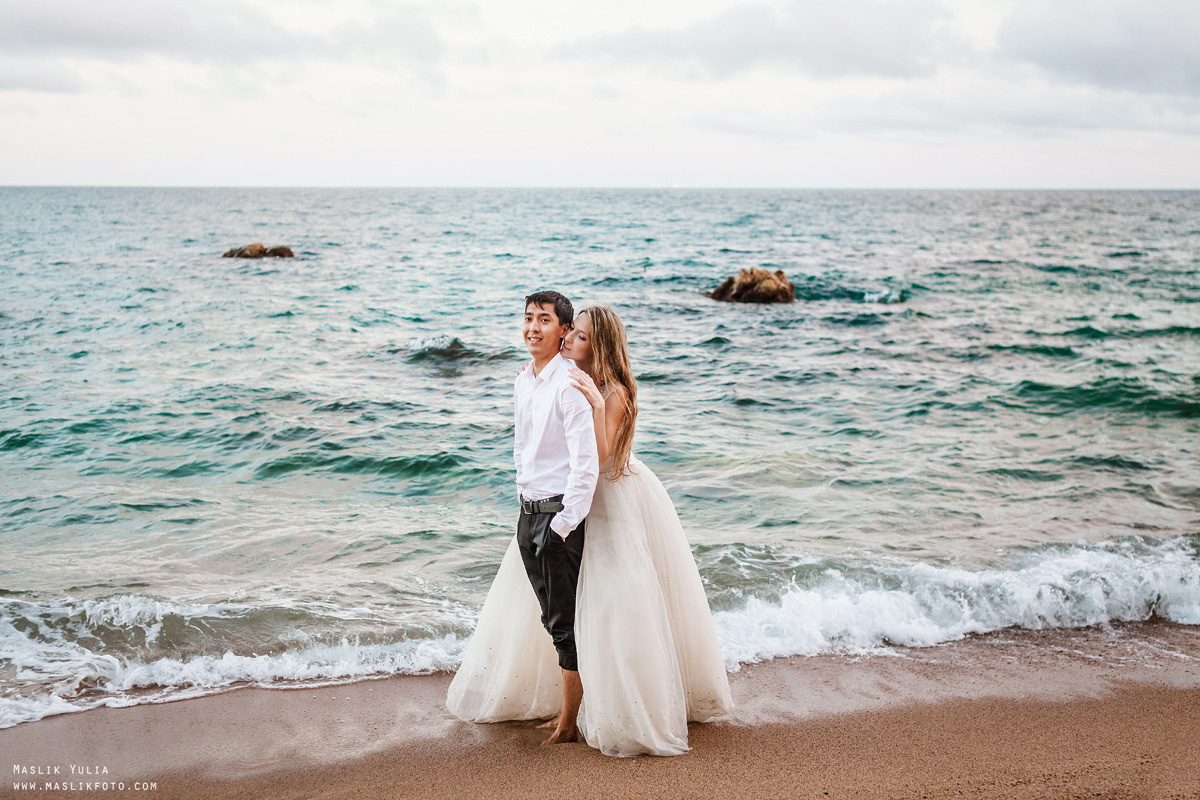 Wedding photo session on the Costa Brava, Spain. Photographer in Barcelona Spain Maslik Yulia