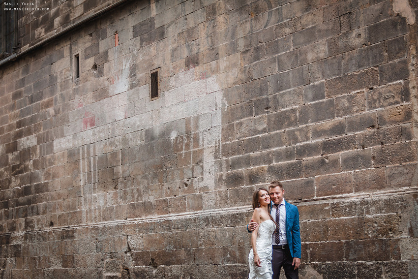 Sesión de fotos de boda en Barcelona en el Parque Laberinto. Fotógrafo en Barcelona  Maslik Yulia