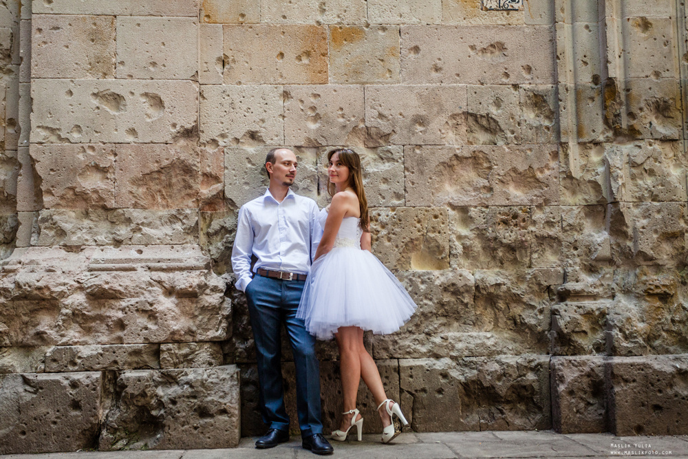 Luna de miel en barcelona. Fotógrafo en Barcelona  Maslik Yulia