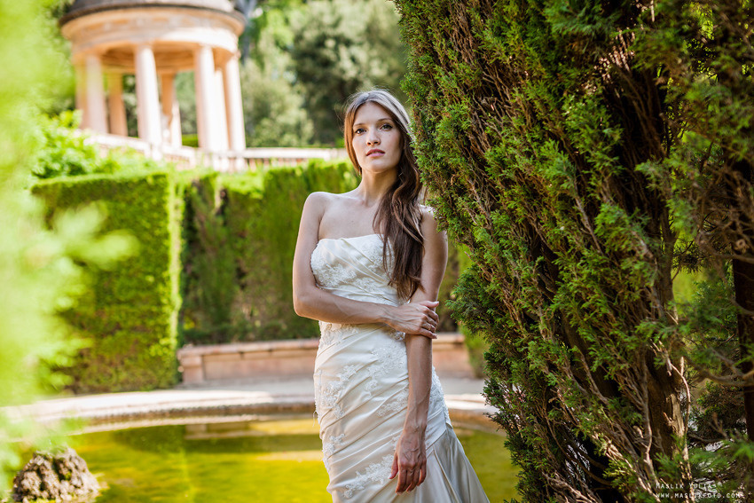 Sesión de fotos de boda en Barcelona en el Parque Laberinto. Fotógrafo en Barcelona  Maslik Yulia