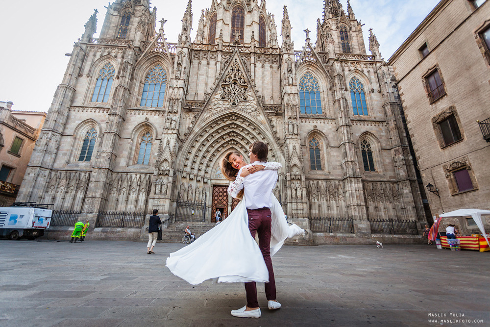 Stylowa sesja ślubna - Barcelona. Fotograf w Barcelonie Hiszpanii Maslik Yulia