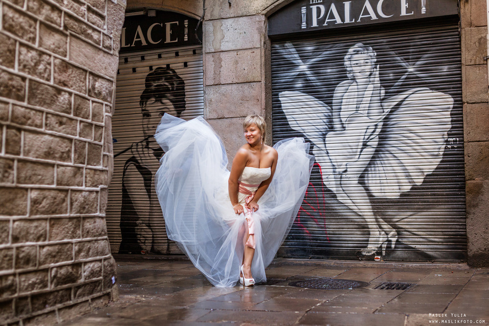 Unique photo shoot in Barcelona. Photographer in Barcelona Spain Maslik Yulia