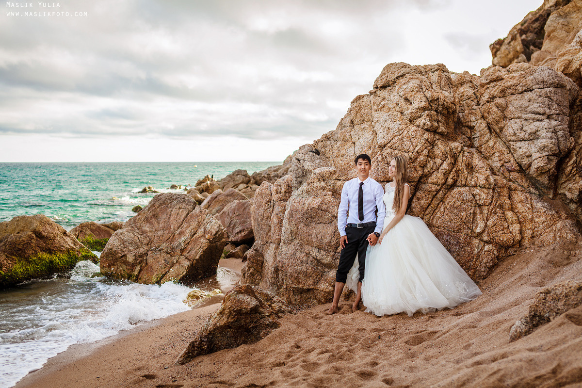 Wedding photo session on the Costa Brava, Spain. Photographer in Barcelona Spain Maslik Yulia