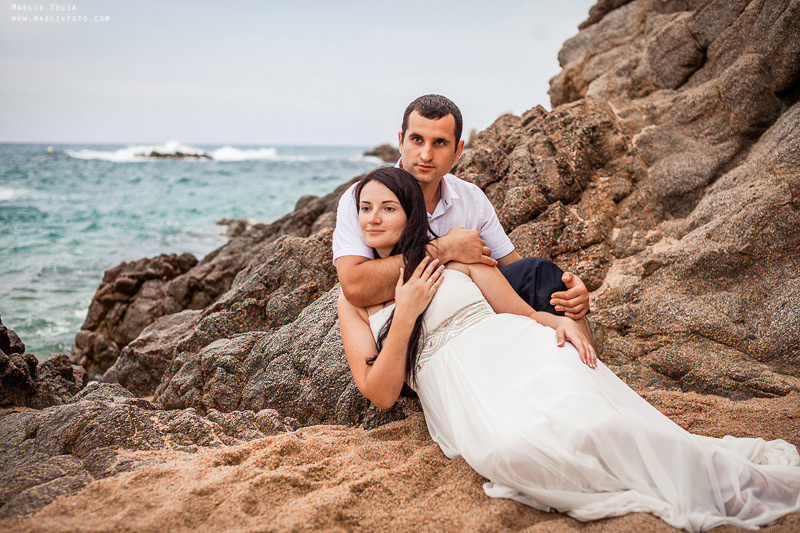 Sesión de fotos de boda en el Parque Laberinto de Barcelona. Fotógrafo en Barcelona  Maslik Yulia