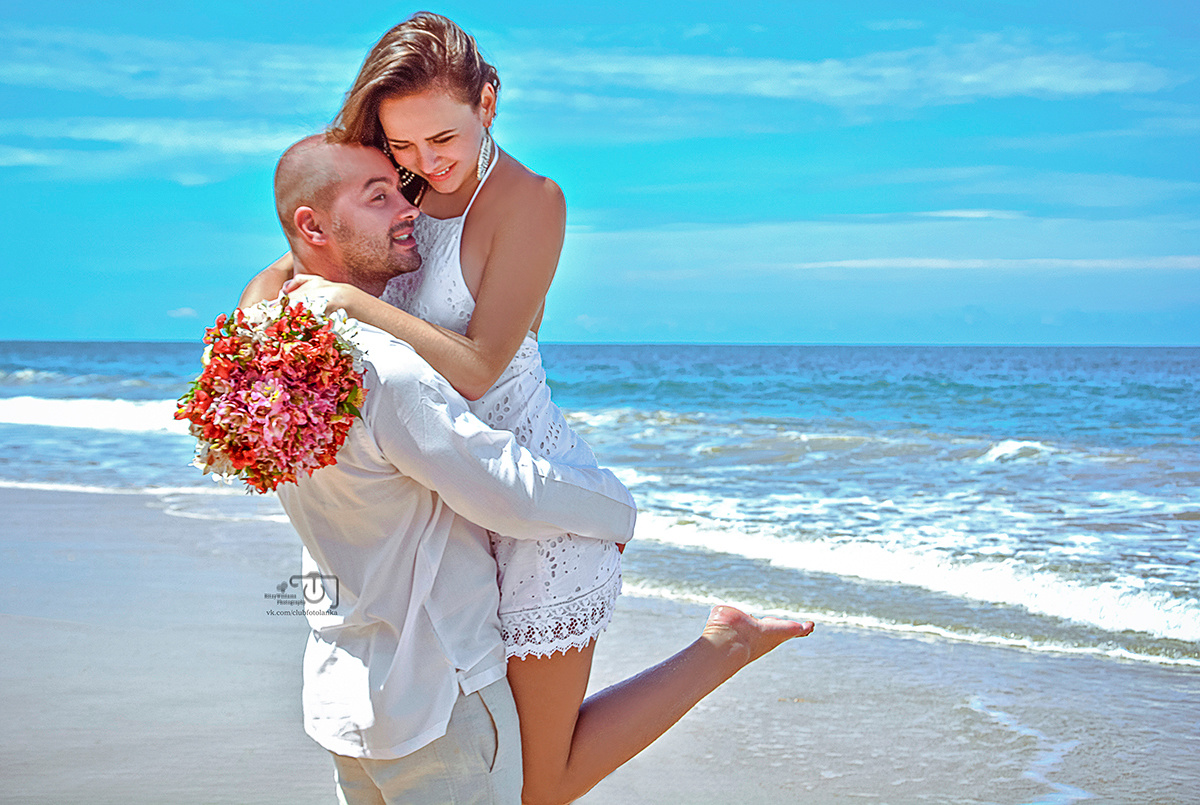 Wedding photographer & wedding planner in Sri Lanka. Photographer & wedding planner in Sri Lanka