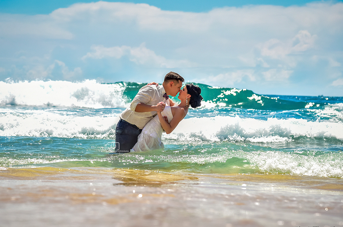 Wedding photographer & wedding planner in Sri Lanka. Photographer & wedding planner in Sri Lanka
