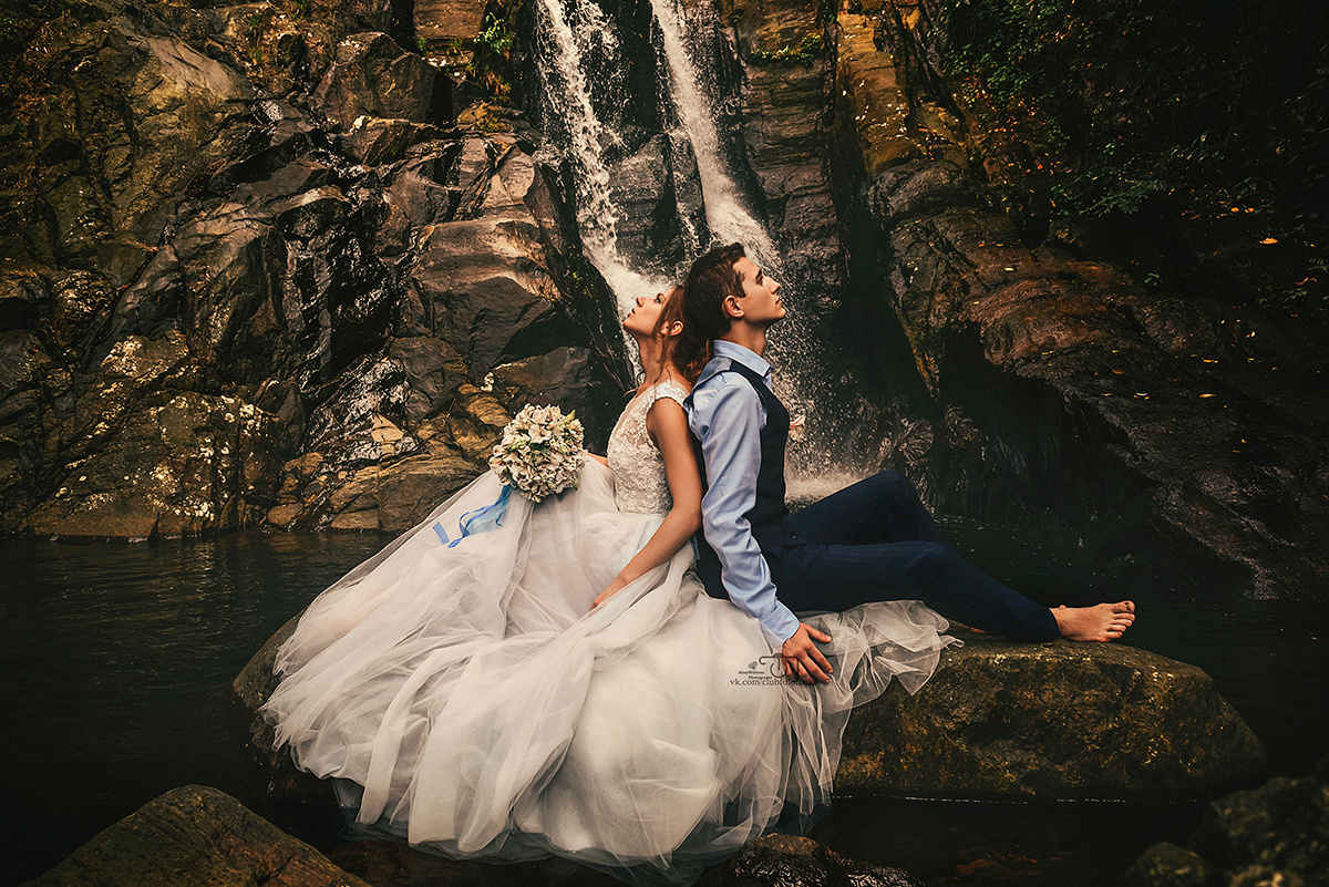 Wedding photographer & wedding planner in Sri Lanka. Photographer & wedding planner in Sri Lanka