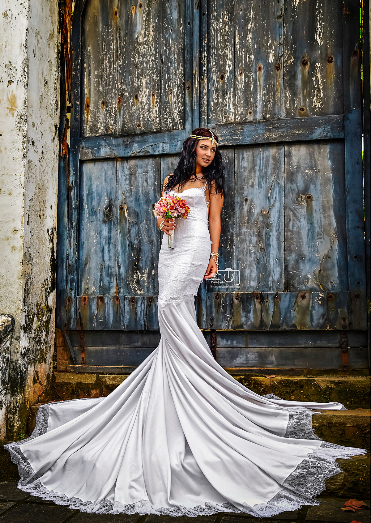 Wedding photographer & wedding planner in Sri Lanka. Photographer & wedding planner in Sri Lanka