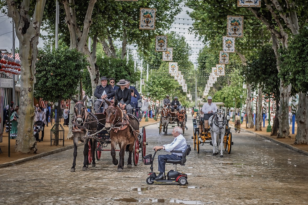 🌸 Feria de Abril 2025: un universo de luz, arte y raíces