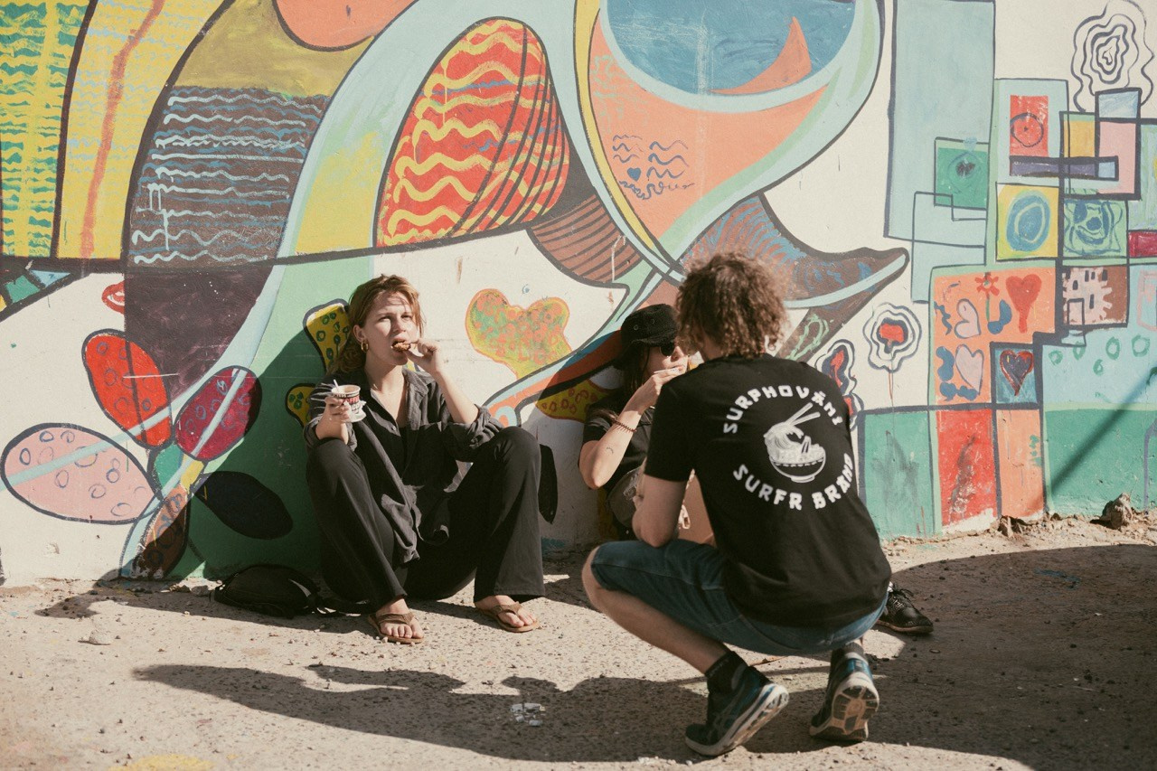 Travel and lifestyle fotografka. Dana Lišková — Empatická fotografka | Introspektivní umělkyně | Neurodivergentní koučka| Zakladatelka Artepy.cz