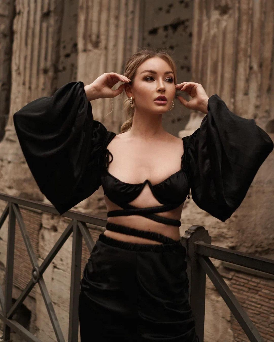 Life style. Julia Di |Fashion streetstyle photographer|videomaker in Milan & Paris