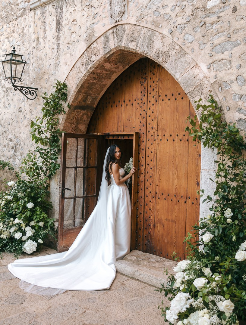 WEDDINGS. Ke’Ondris